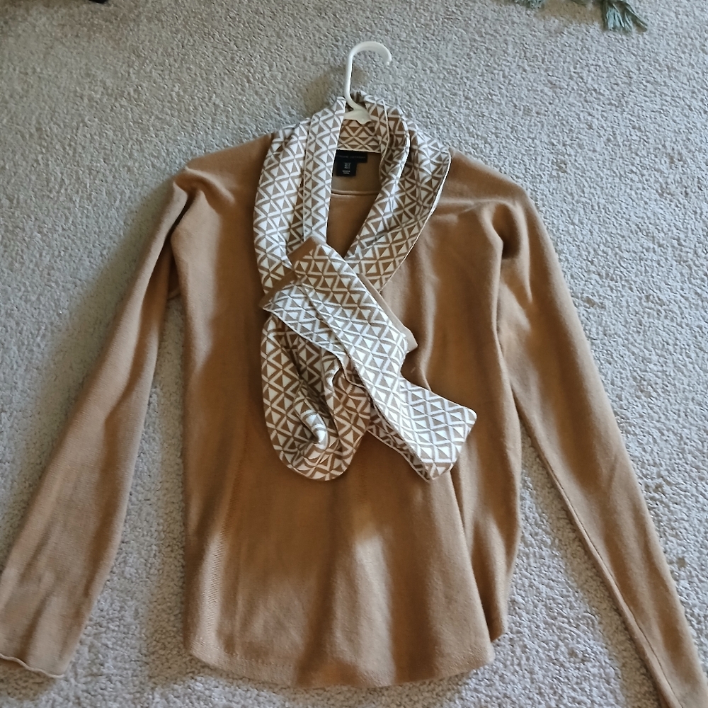 Adrienne Vittadini Camel Sweater with Geometric Scarf
